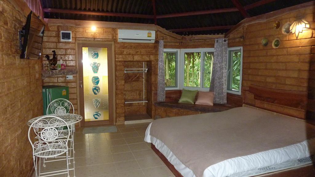 Hotel Baandin Chiewlarn Ban Tha Khun Zimmer foto